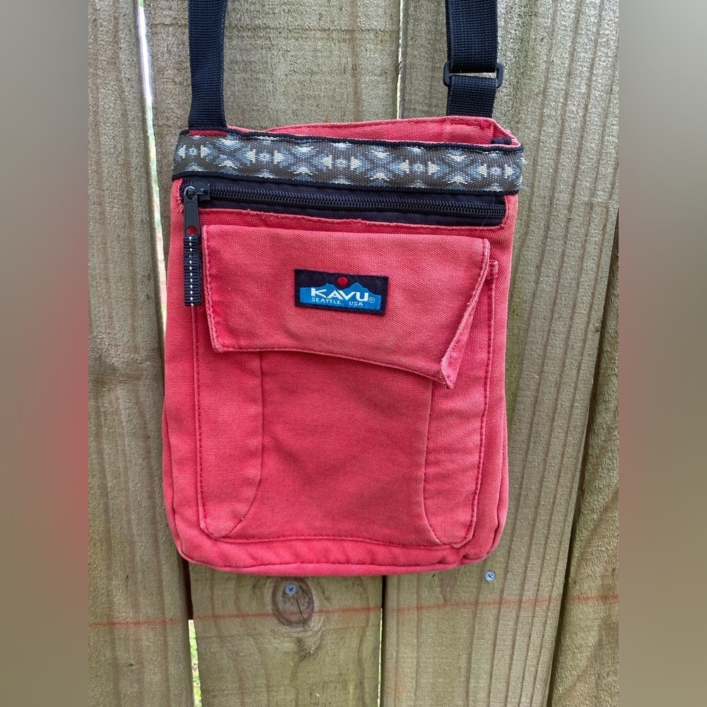 Kavu Keeper Crossbody Bag
